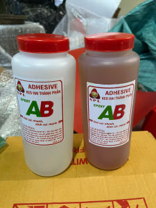 Keo A  màu trắng Keo B màu vàng Đài Loan Keo dán gỗ 2 thành phần Mỗi chai trọng lượng 1 lít