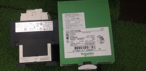 Khởi động từ LC1DT40BL Schneider 4P 40A coil 24Vdc