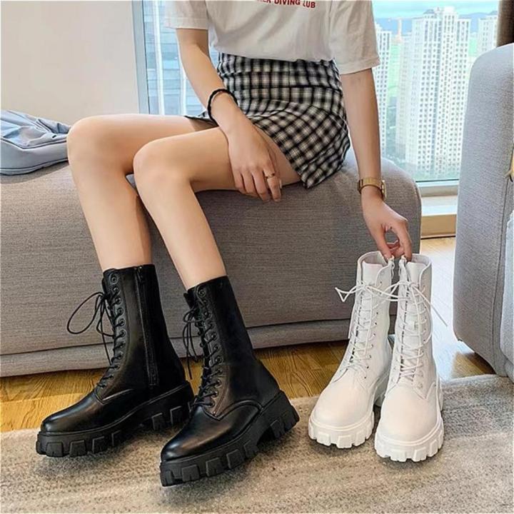 %E2%9C%A8READY%20STOCK%E2%9C%A8Women's%20Boots%20Thick%20Bottom%20Chunky%20Heel%20Motorcycle%20Style%20Autumn%20Winter%20British%20Style%20Short%20Boots%20-%20Image%203