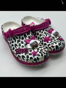 crocs Surprise Doll Beach Clogs Non-Slip Breathable Lightweight Comfortable Slippers Outdoor Sandals EVA Anti-slip