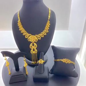 Exquisite and elegant 24K gold Set of Necklace Bracelet Earrings Ring Bridal Wedding Middle Eastern Dubai Jewelry for Women