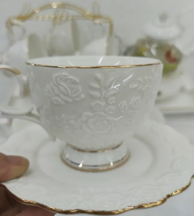 B%E1%BB%98%20%E1%BA%A4M%20CH%C3%89N%20K%C3%88M%20KHAY%20V%C3%80%20B%E1%BA%BEP%20CH%C3%82M%20TR%C3%80%20CAO%20C%E1%BA%A4P%20H%E1%BB%8CA%20TI%E1%BA%BET%20HOA%20H%E1%BB%92NG%20N%E1%BB%94I%20V%C3%80%20HOA%20T%C3%8DM%20-%20Image%206