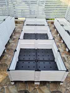 CHẬU GHÉP THÔNG MINH.KT: 300x100x39 Cm: Phù hợp mọi cây trồng và diện tích.