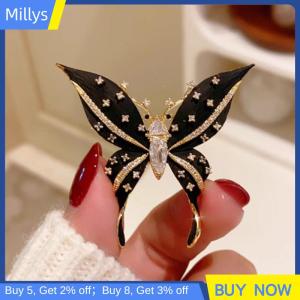 Millys เข็มกลัดผีเสื้อขนาดใหญ่ที่สวยงามสำหรับผู้หญิงหมุดเคลือบแบบวินเทจเครื่องประดับเสื้อยกทรงแวววาวอเนกประสงค์ของขวัญเสื้อผ้า