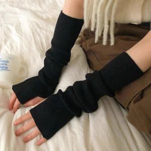 Punk Mens Wide Leather & Wax Rope Knight Bracers Vintage Wrist Guard for Parties and Festivals Costume Accessories