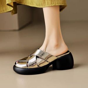 Wear Flatform Bottom Soft-soled Slippers for Women: New Summer Toe Slippers & Semi-slippers