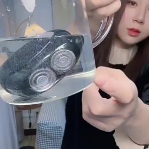 AE2026 New model small UFO-shaped electric shaver portable shaver for men suitable for use in cars 08 New Product