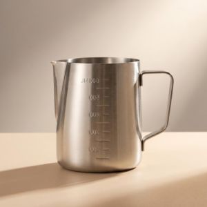 MIRELINA Vòi nhọn Cốc vẽ latte art Đánh dấu vạch chia bên trong Thép không gỉ Bình tạo bọt sữa cho máy pha cà phê espresso. Màu bạc Cốc đong có vạch chia độ Barista cà phê