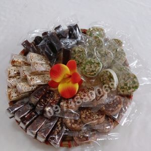 (Giá rẻ)1kg Kẹo chuối mix vị + mè xửng+ dừa dứa đậu