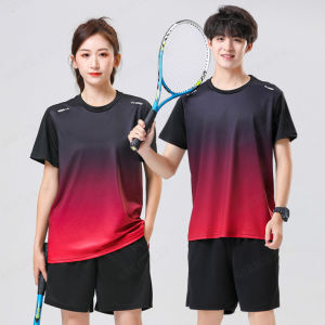 Gorich ชุดกีฬาสไตล์คู่รักที่มีสีผสมสวยงามและเหมาะสมในช่วงฤดูร้อน