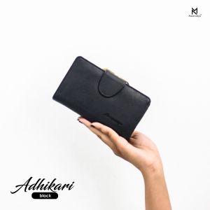 Dompet Moonzaya Behel Lipat Wanita Adhikari