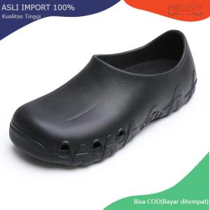 Prelesty Sepatu Koki Clog Chef Shoes Fashion Sepatu Kitchen Pria Anti Air Tidak Licin Kerja Slip On Keren Full Black 401