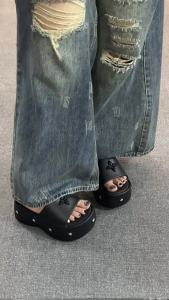 [Free Shipping] 8Cm WomenS Thick-Soled Slippers Summer 2025 New Punk Style Outdoor Wear Summer Sandals For Going Out Student Height-Increasing