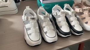 【Free Shipping】Korean-style dad sandals for women 2025 new model high-heeled thick-soled hollow-out sports sandals with internal height increase for petite casual wear