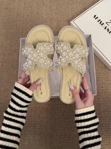 2026 Spring/Summer Fashion WomenS Summer Outdoor Soft Sole Pearl Sandals Beach Flip-Flops