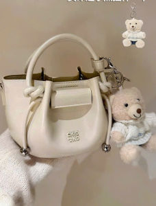 Túi xách tay + đeo chéo nữ chio size 16cm*10cm*13cm kèm charm gấu bông các màu