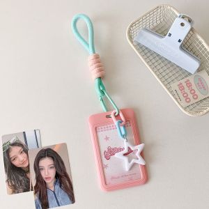 Ống đựng thẻ kiểu Hàn Quốc dễ thương kèm dây đàn hồi và phụ kiện treo cho thẻ nhân viên thẻ sinh viên và hình ảnh thần tượng