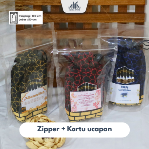 Souvenir Sajadah Travel Defect Sale Bahan Satin 100x50cm Sajadah Traveling Pouch Sajadah Souvenir Umroh Oleh-Oleh Haji dan Umroh Sejadah Travelling Sajadah Umroh Souvenir Pernikahan Sajadah Lipat - Azkiya