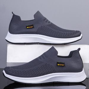 Best Sellers Men Fashion Comfortable Flat Loafers Casual Black Rubber Shoes Sneakers Korean Style Slip On Shoes For Men