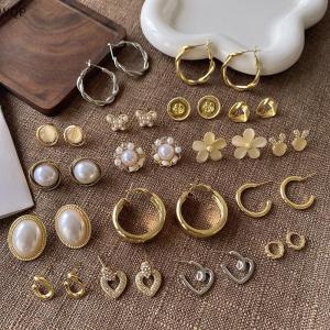 [WQP Fashion Store] COD Jewerry White Color Big Heart Stud Earrings For Women Girl Love Drop Glaze Aesthetic Minimalist Jewelry