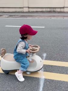 Ride-On Car Swing Scooter Toddler Car Swivel Car Kids Swing Car Anti-rollover Rocking Car Swing Car For Kids Toddler Car