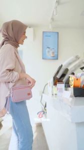 TAS SLEMPANG WANITA ANDREA BIRU TSABITA
