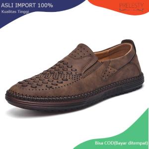 Prelesty Sepatu Loafer Pria Elegan Fashion Casual Santai Kulit Karet Lentur Empuk Pantofel Slip On Anti Slip Kekinian 403