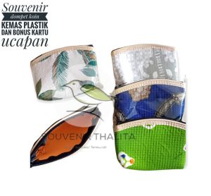 Souvenir 50 Pcs Dompet Batik segi empat resleting Souvernir Hadiah Pernikahan Murah FREE kartu ucapan terima kasih