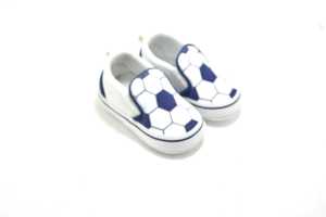 sepatu bayi prewalker slip on motif bola/baby shoes