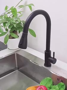 304 Stainless Steel Pull Out Kitchen Faucet Deck Mounted Sink Water Tap with Mixer Stream Sprayer Head Hot Cold Taps for Kitchen