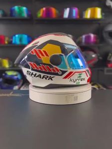 Full-motorcycle helmet visor Shlavabo Skwal D-Skwal 2 Spartan Carbon helmet visor