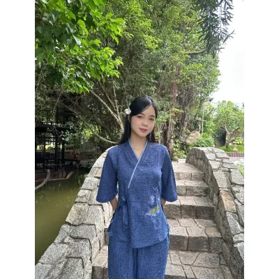 Thời trang nữ đi chùa xéo nơ thêu vải đũi vân mây size 40-70kg