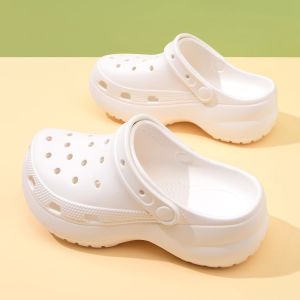 Thick-Soled Puff Clogs For Men And Women Summer 2026 Soft-Soled Non-Slip Closed-Toe Beach Sandals