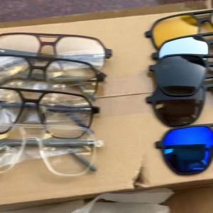 6 In 1 Spectacle Transparent Frame Men Women With 5 PCS Clip On Polarized Sunglasses Magnetic Glasses Male Computer Optical 3307
