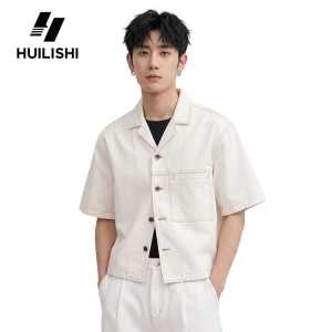 HUILISHI Men Solid Cream Cropped Workwear Shirts Loose Notch Lapel Contrast Seam Single Chest Pocket Short Sleeve Overshirt