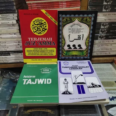 PAKET HEMAT 4 BUKU PELAJARAN TAJWIDRISALAH TUNTUNAN SHOLAT LENGKAPBUKU IQROTERJEMAH JUZAMMA