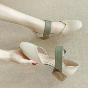 The Brands Toe Sandals Are Worn By Women in Summer Fairy Style and Are Equipped with A Skirt with A Straight Belt