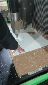 ฟองน้ำทำความสะอาดสระน้ำชนิดหนักผสม PVA ความหนาแน่นสูงเพื่อการดูดซับสารปนเปื้อนที่มีประสิทธิภาพ