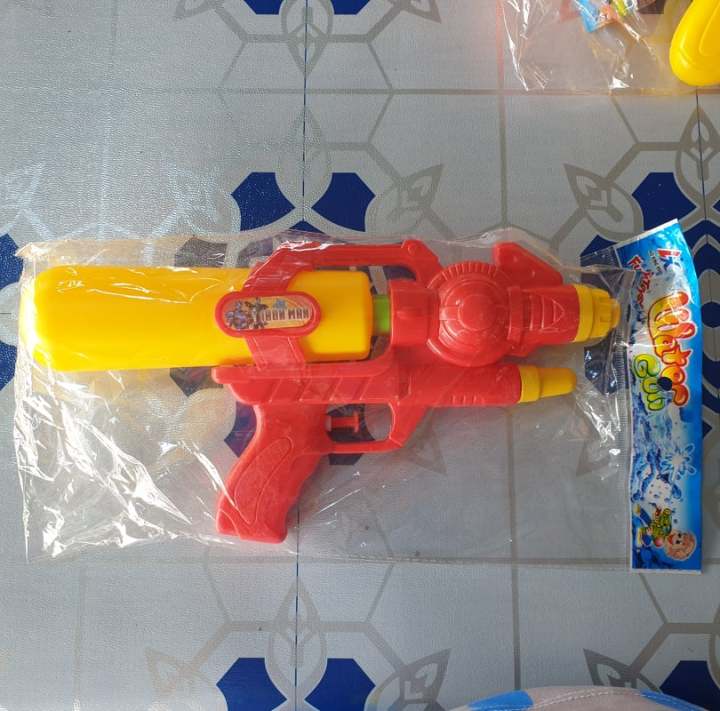 Children's water hot sale gun toys