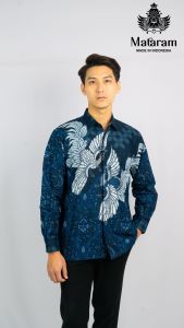 KEMEJA BATIK PRIA HALUS TERBARU FASHION PRIA BAJU LENGAN PANJANG COWO CASUAL MATARAM BATIKMATARAM BATIK DARI INDONESIA UNTUK DUNIA EXCLUSIVE COLLECTION OF INDONESIA Putih Biru KBM 31806
