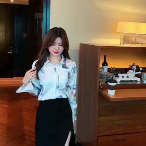 Ammin เสื้อเชิ้ตลายดอกผ้า สาวออฟฟิศเสื้อแฟชั่น ถุงแขนยาวพิมพ์ ลายไหม หม่อนลำลองสไตล์เกาหลี