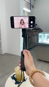 Wonew Z2 Three-in-oneSelfie Stick Magnetic Selfie Mobile Phone Bracket Lightweight Photographic Tripod For Vlog Selfie