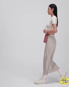 Lus house lululemon2026 New waterproof crossbody phone bag LU9CWTS Versatileshoulder bag for summer