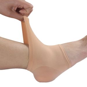 CCW 1 Pair Heel Socks Protectors Heel Pain Relief Insoles Feet Massage Tool Silicone Moisturizing Gel Heel Cracked Foot Skin Care