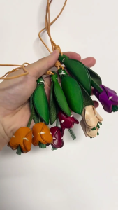 Hoa Tulip Keychain quyến rũ thanh lịch bằng da túi in hoa mặt dây chuyền đồ treo trang trí thích hợp cho gương ô tô hoặc trang trí túi