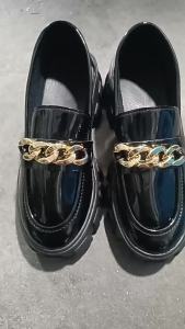 New Winter Vintage Metal Buckle Slip-On Loafers Thick-Soled Chunky Heel Versatile WomenS Leather Shoes