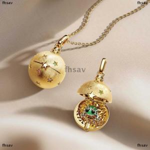 [COD] fhsav Retro Style Four-leaf Clover Heart-Shaped Frog Open And Close Circular Pendant Necklace Fashion Jewelry Accessories Gift