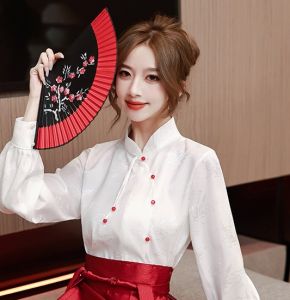 daidai (Ready Stock) Mamianqun Hanfu Cheongsam Chinese Traditional Long Dress Blouse Horse Face 新中式改良汉服红色马面裙旗袍新娘敬酒服订婚礼礼服
