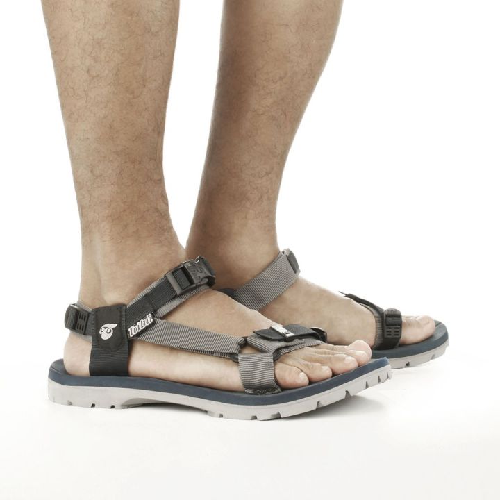 Tribu store outdoor sandals