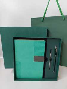 Buku Agenda Giftset Giftbox 2in1 Souvenir Notebook A5 Bonus Pulpen Exclusive dan Totebag A012